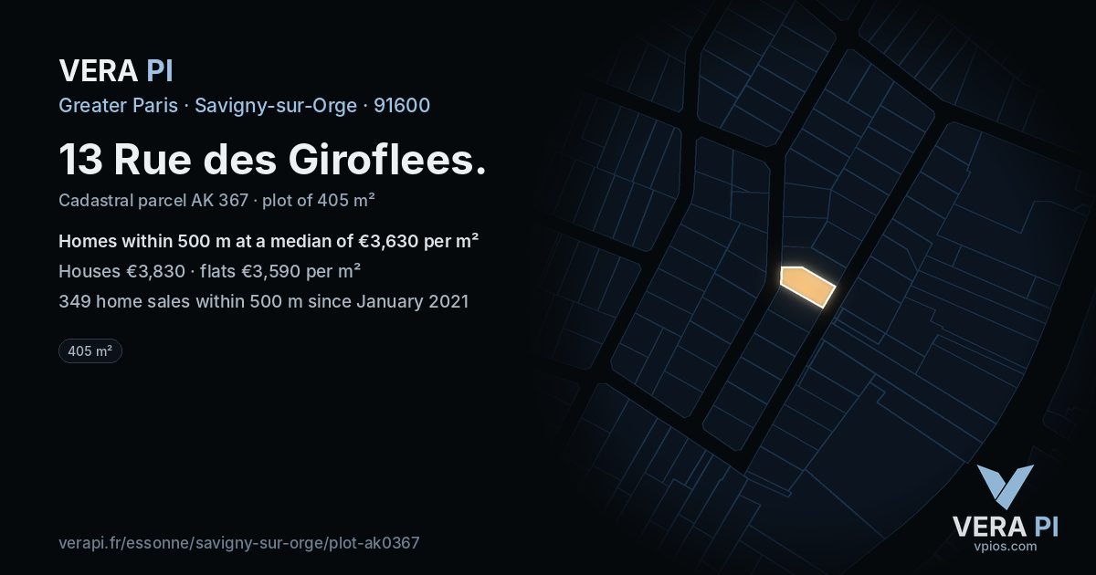 13 Rue des Giroflees, Savigny-sur-Orge at night – the plot lit, the parcels around coloured by the prices near them
