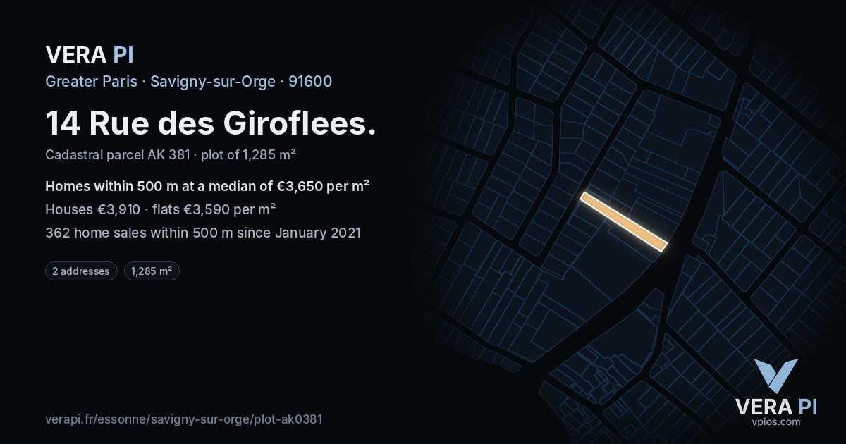 14 Rue des Giroflees, Savigny-sur-Orge at night – the plot lit, the parcels around coloured by the prices near them