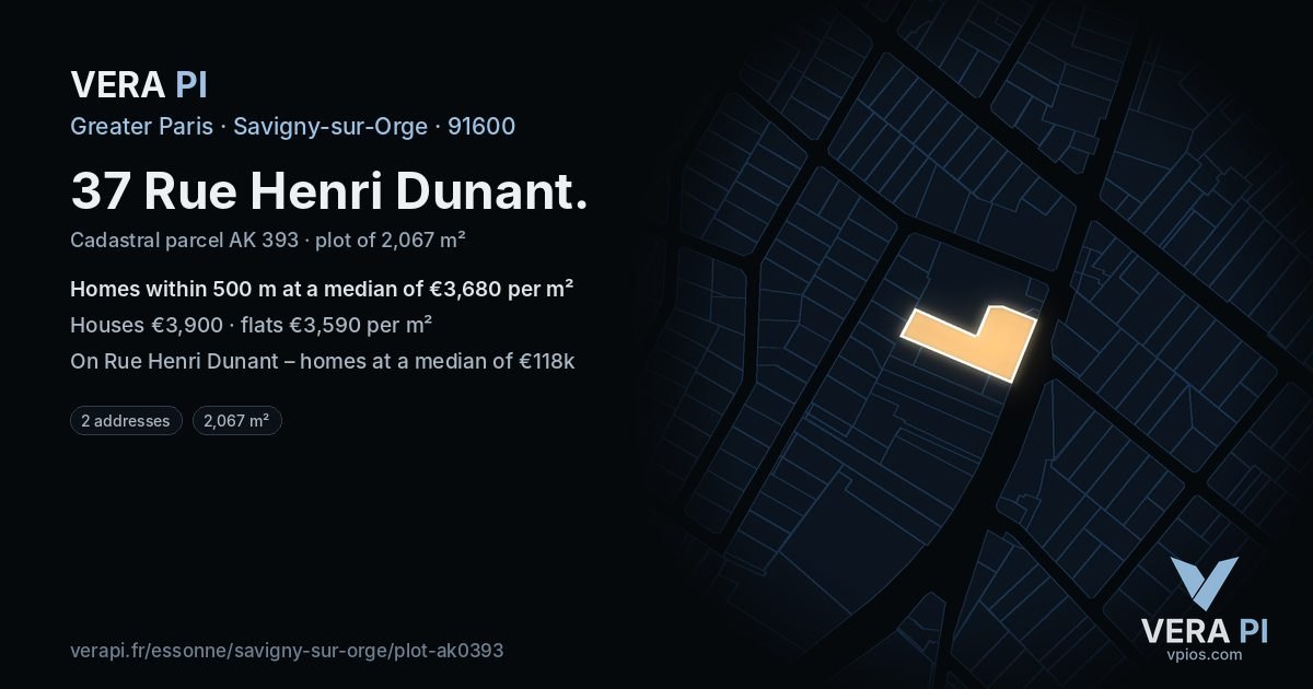 37 Rue Henri Dunant, Savigny-sur-Orge at night – the plot lit, the parcels around coloured by the prices near them