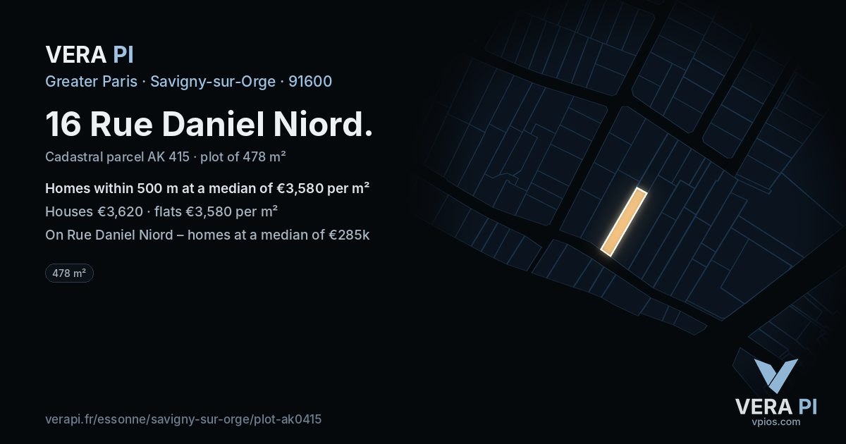16 Rue Daniel Niord, Savigny-sur-Orge at night – the plot lit, the parcels around coloured by the prices near them