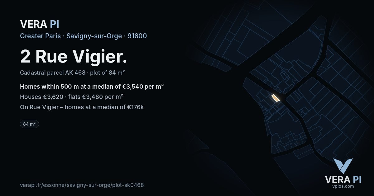 2 Rue Vigier, Savigny-sur-Orge at night – the plot lit, the parcels around coloured by the prices near them