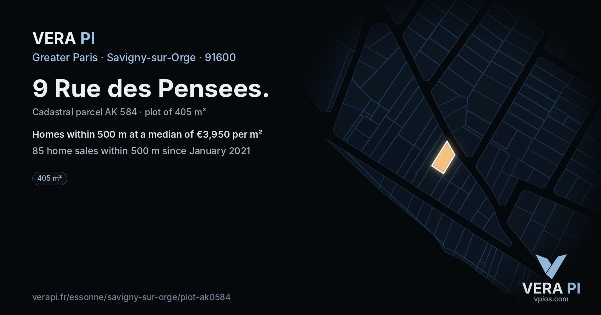 9 Rue des Pensees, Savigny-sur-Orge at night – the plot lit, the parcels around coloured by the prices near them