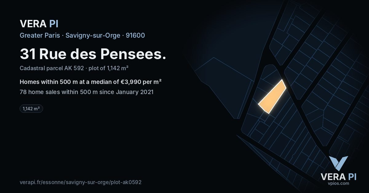 31 Rue des Pensees, Savigny-sur-Orge at night – the plot lit, the parcels around coloured by the prices near them