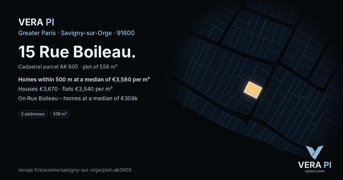 15 Rue Boileau, Savigny-sur-Orge at night – the plot lit, the parcels around coloured by the prices near them