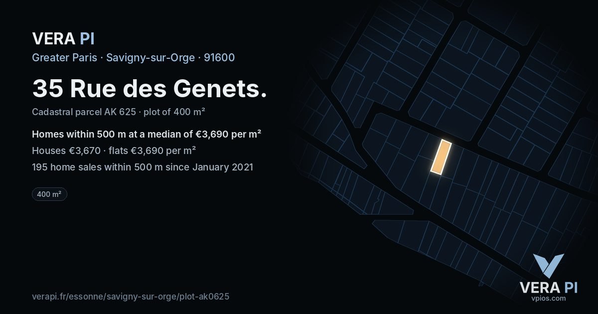 35 Rue des Genets, Savigny-sur-Orge at night – the plot lit, the parcels around coloured by the prices near them