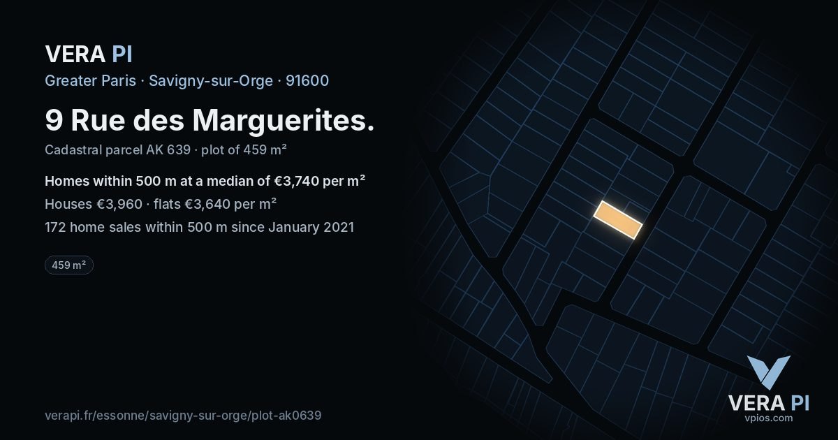 9 Rue des Marguerites, Savigny-sur-Orge at night – the plot lit, the parcels around coloured by the prices near them