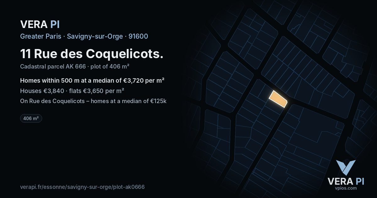 11 Rue des Coquelicots, Savigny-sur-Orge at night – the plot lit, the parcels around coloured by the prices near them