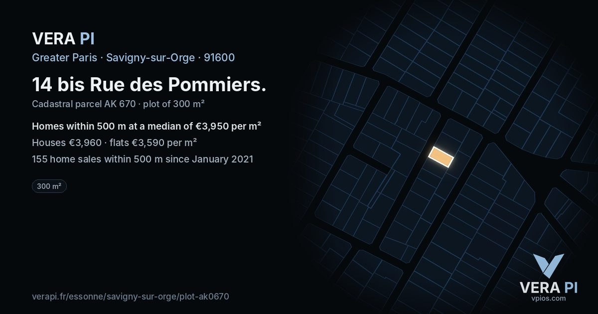 14 bis Rue des Pommiers, Savigny-sur-Orge at night – the plot lit, the parcels around coloured by the prices near them