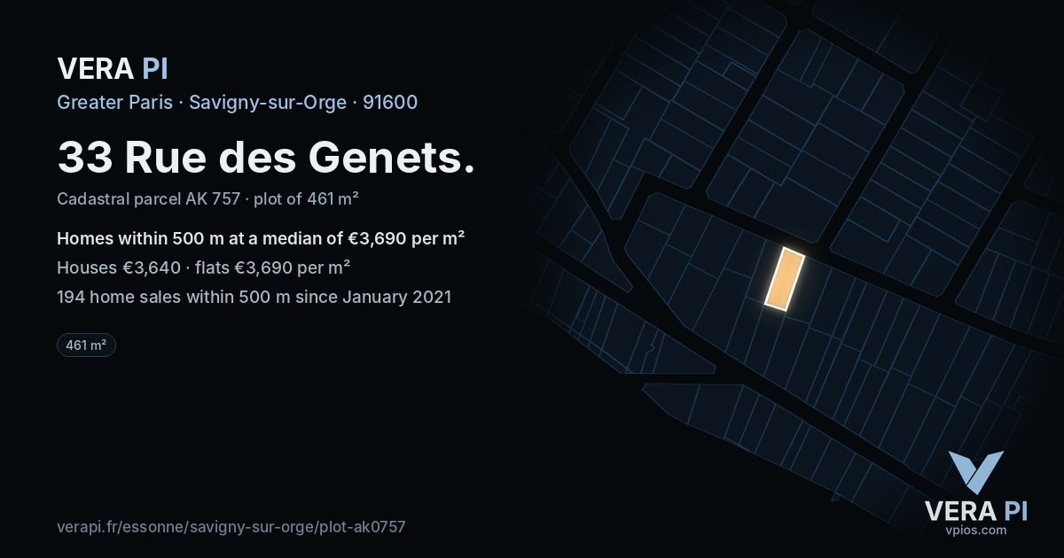 33 Rue des Genets, Savigny-sur-Orge at night – the plot lit, the parcels around coloured by the prices near them