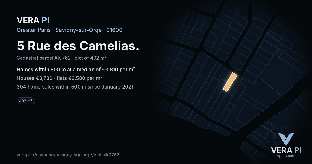 5 Rue des Camelias, Savigny-sur-Orge at night – the plot lit, the parcels around coloured by the prices near them