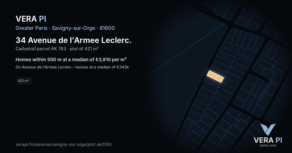 34 Avenue de l'Armee Leclerc, Savigny-sur-Orge at night – the plot lit, the parcels around coloured by the prices near them