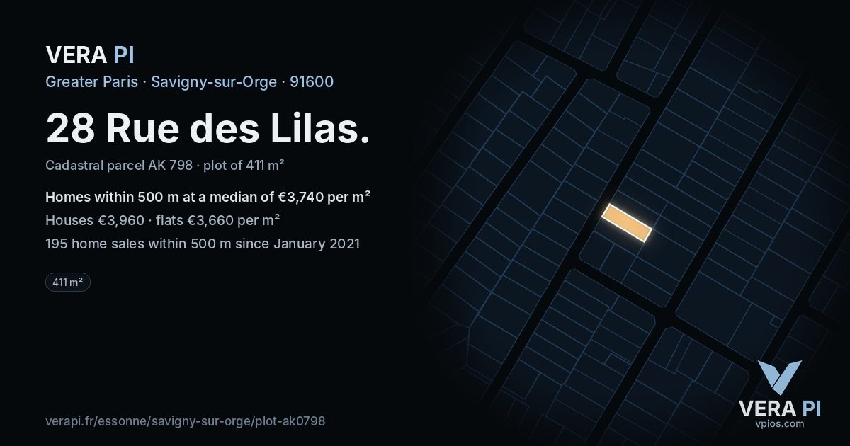 28 Rue des Lilas, Savigny-sur-Orge at night – the plot lit, the parcels around coloured by the prices near them