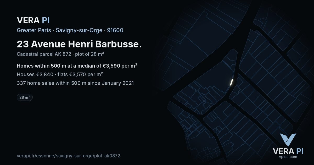 23 Avenue Henri Barbusse, Savigny-sur-Orge at night – the plot lit, the parcels around coloured by the prices near them