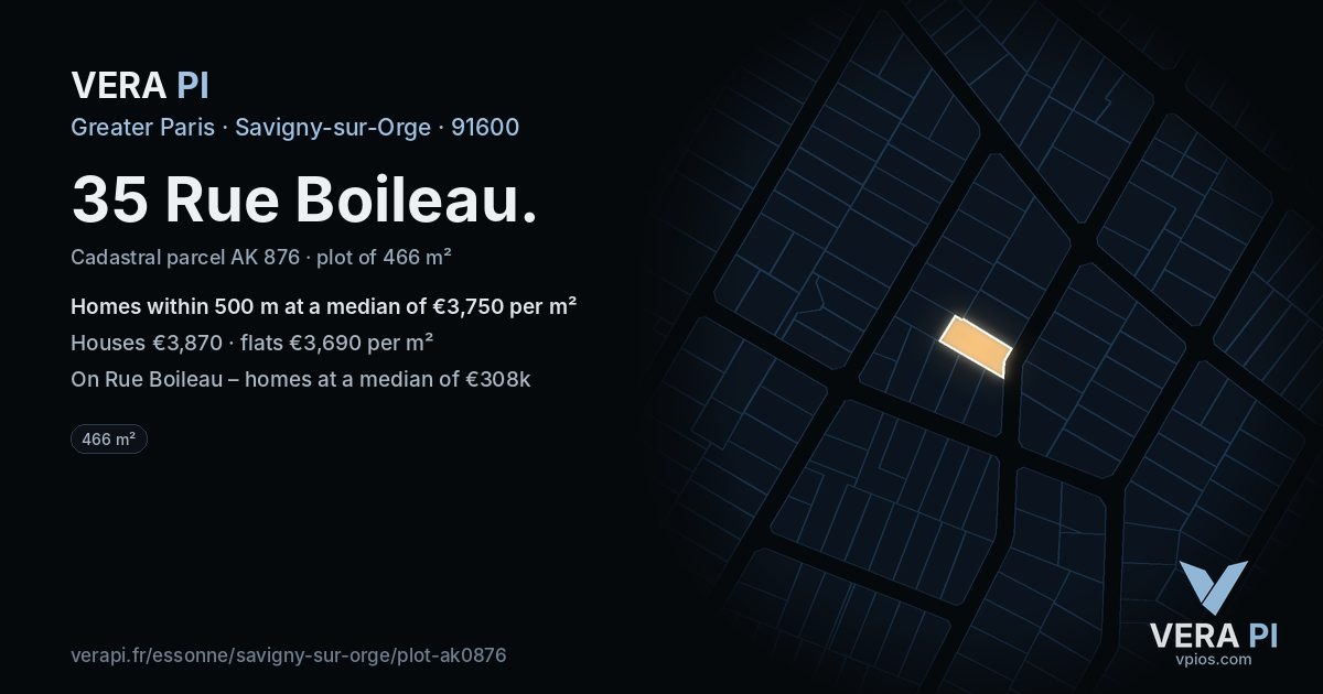 35 Rue Boileau, Savigny-sur-Orge at night – the plot lit, the parcels around coloured by the prices near them
