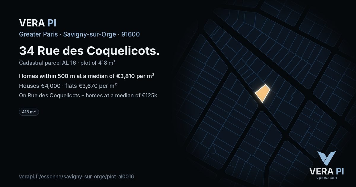 34 Rue des Coquelicots, Savigny-sur-Orge at night – the plot lit, the parcels around coloured by the prices near them