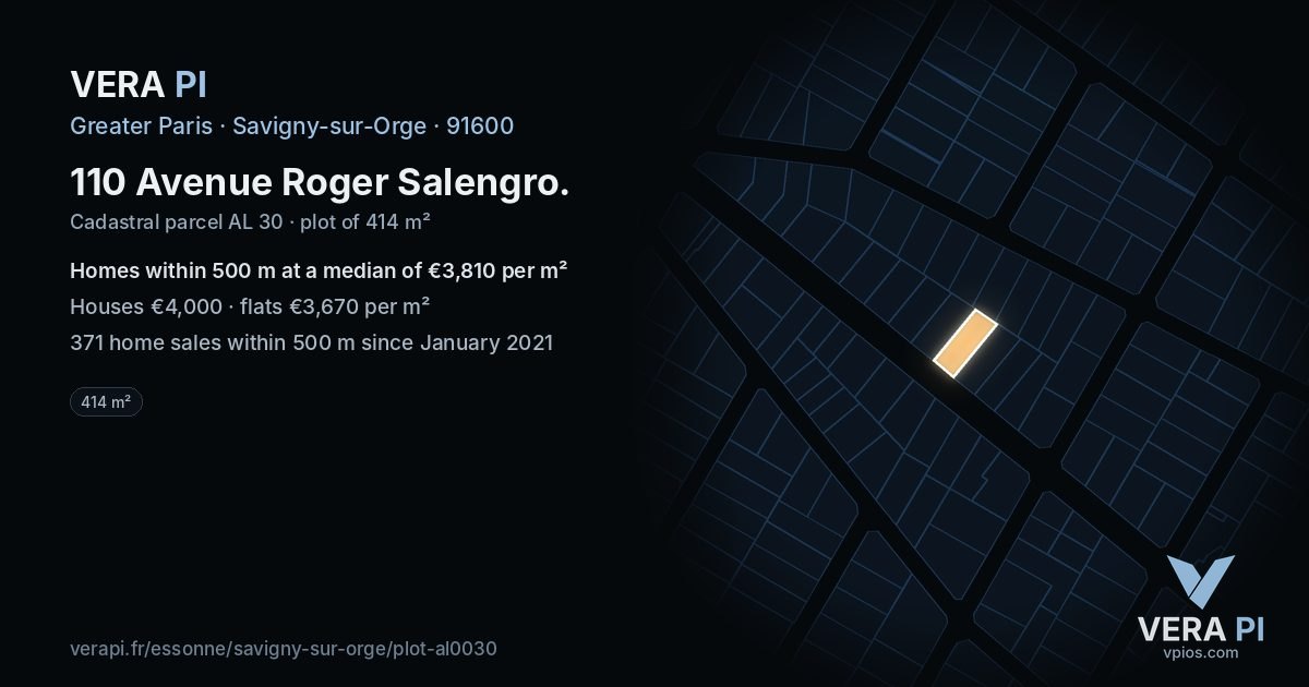 110 Avenue Roger Salengro, Savigny-sur-Orge at night – the plot lit, the parcels around coloured by the prices near them