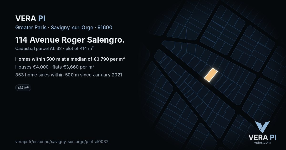 114 Avenue Roger Salengro, Savigny-sur-Orge at night – the plot lit, the parcels around coloured by the prices near them