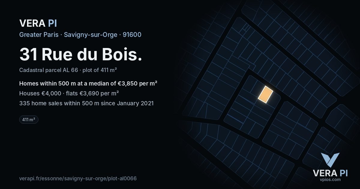 31 Rue du Bois, Savigny-sur-Orge at night – the plot lit, the parcels around coloured by the prices near them