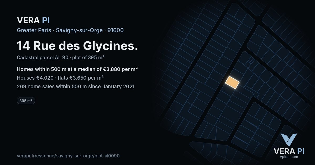 14 Rue des Glycines, Savigny-sur-Orge at night – the plot lit, the parcels around coloured by the prices near them