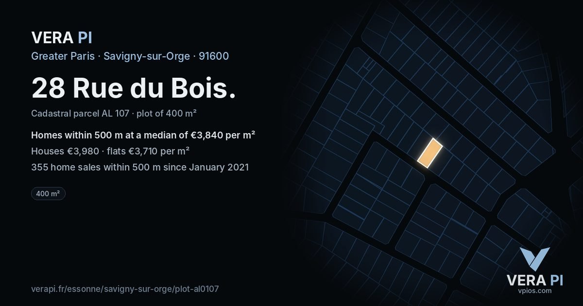 28 Rue du Bois, Savigny-sur-Orge at night – the plot lit, the parcels around coloured by the prices near them