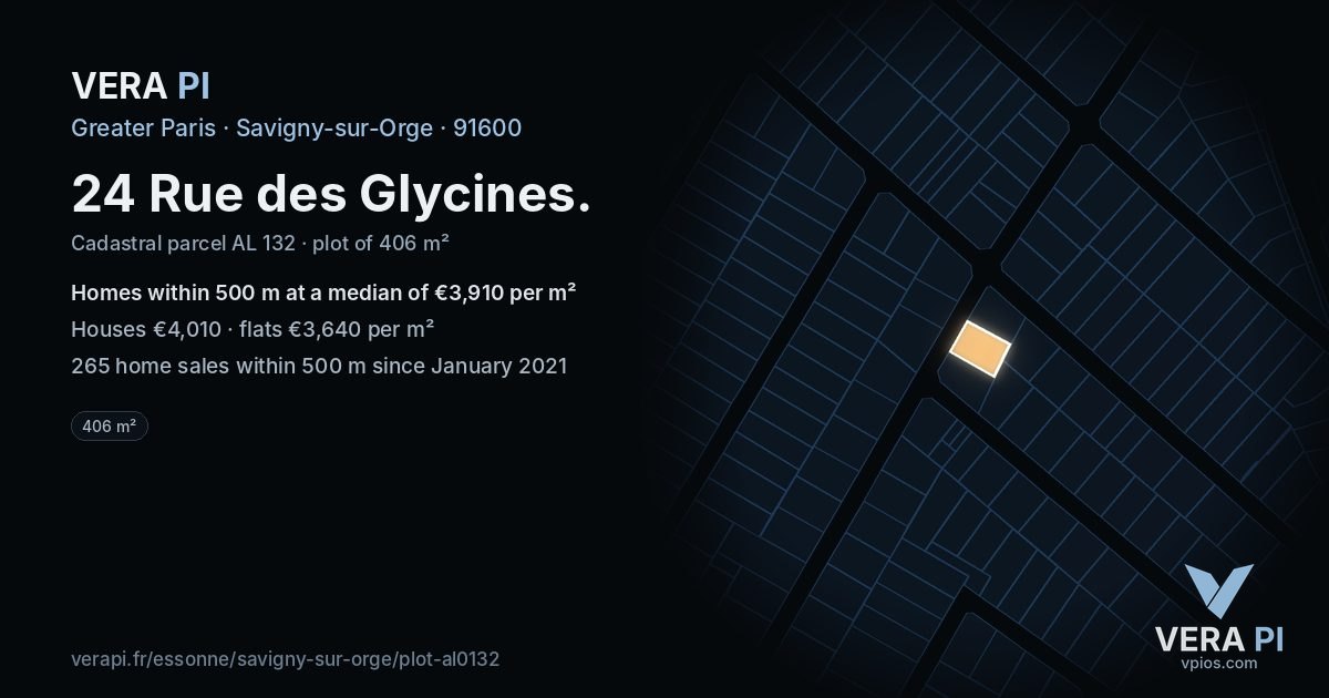 24 Rue des Glycines, Savigny-sur-Orge at night – the plot lit, the parcels around coloured by the prices near them