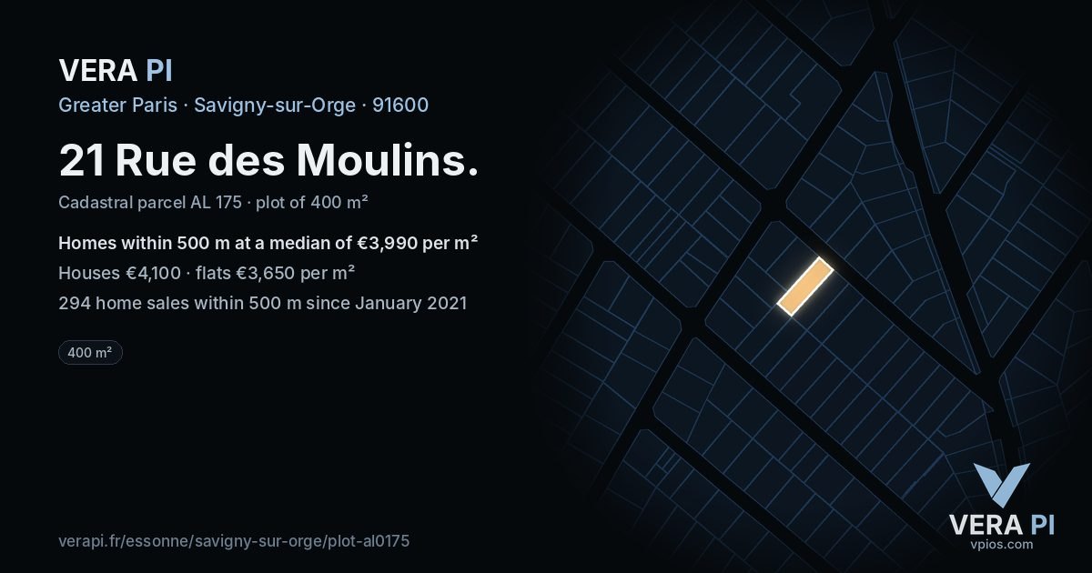 21 Rue des Moulins, Savigny-sur-Orge at night – the plot lit, the parcels around coloured by the prices near them
