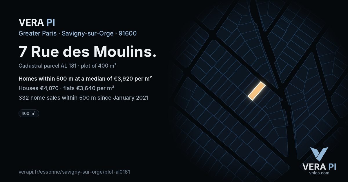 7 Rue des Moulins, Savigny-sur-Orge at night – the plot lit, the parcels around coloured by the prices near them
