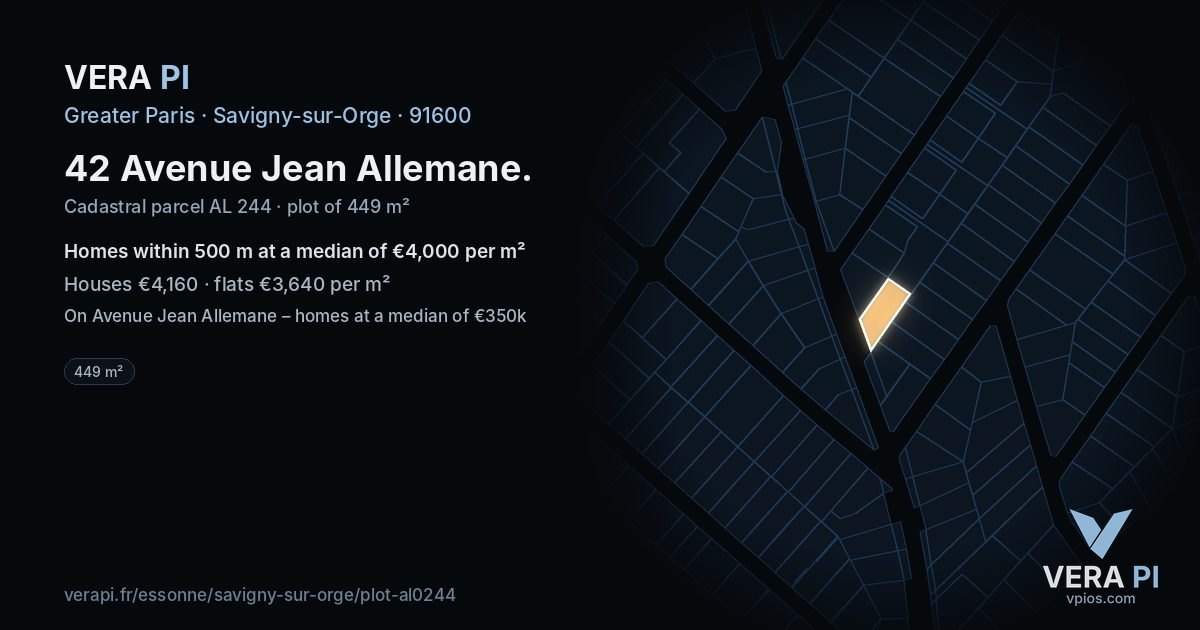 42 Avenue Jean Allemane, Savigny-sur-Orge at night – the plot lit, the parcels around coloured by the prices near them