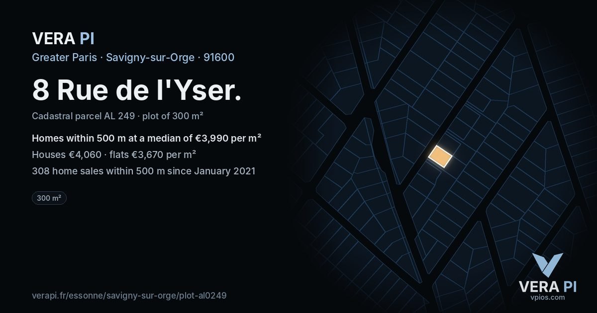 8 Rue de l'Yser, Savigny-sur-Orge at night – the plot lit, the parcels around coloured by the prices near them
