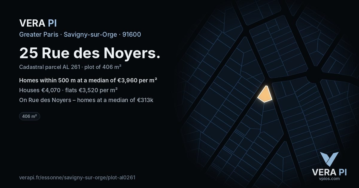 25 Rue des Noyers, Savigny-sur-Orge at night – the plot lit, the parcels around coloured by the prices near them