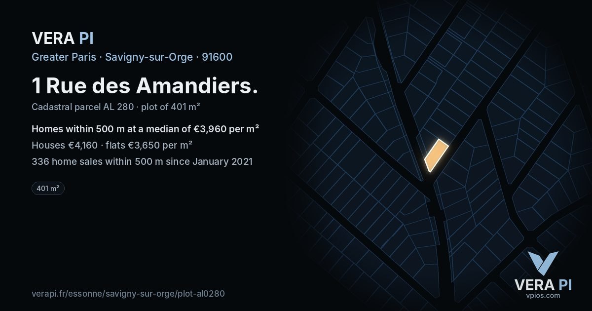 1 Rue des Amandiers, Savigny-sur-Orge at night – the plot lit, the parcels around coloured by the prices near them