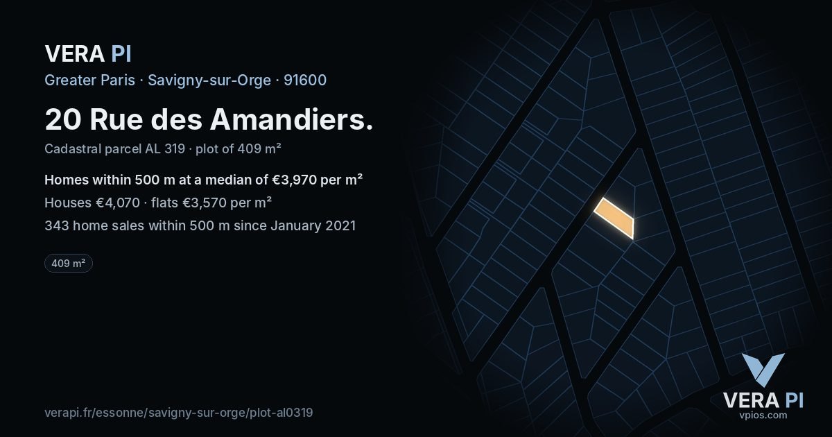 20 Rue des Amandiers, Savigny-sur-Orge at night – the plot lit, the parcels around coloured by the prices near them