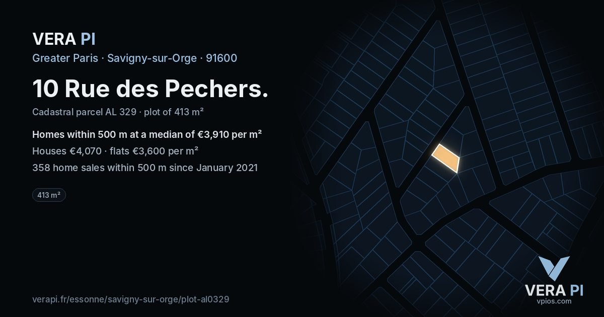 10 Rue des Pechers, Savigny-sur-Orge at night – the plot lit, the parcels around coloured by the prices near them