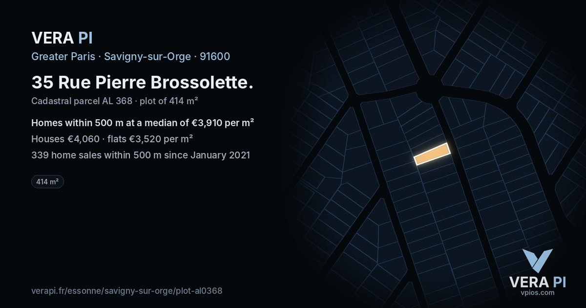 35 Rue Pierre Brossolette, Savigny-sur-Orge at night – the plot lit, the parcels around coloured by the prices near them