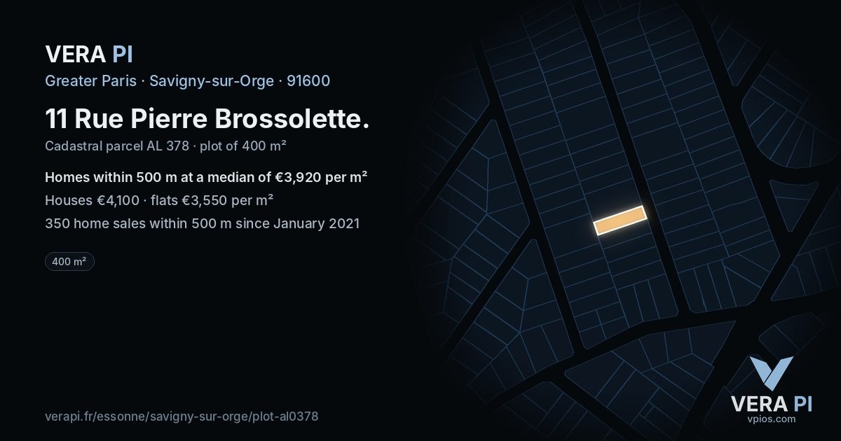 11 Rue Pierre Brossolette, Savigny-sur-Orge at night – the plot lit, the parcels around coloured by the prices near them