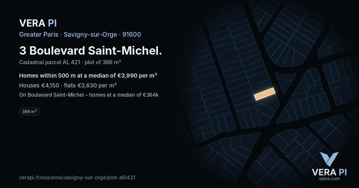 3 Boulevard Saint-Michel, Savigny-sur-Orge at night – the plot lit, the parcels around coloured by the prices near them