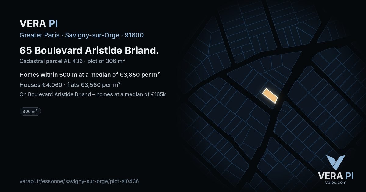 65 Boulevard Aristide Briand, Savigny-sur-Orge at night – the plot lit, the parcels around coloured by the prices near them