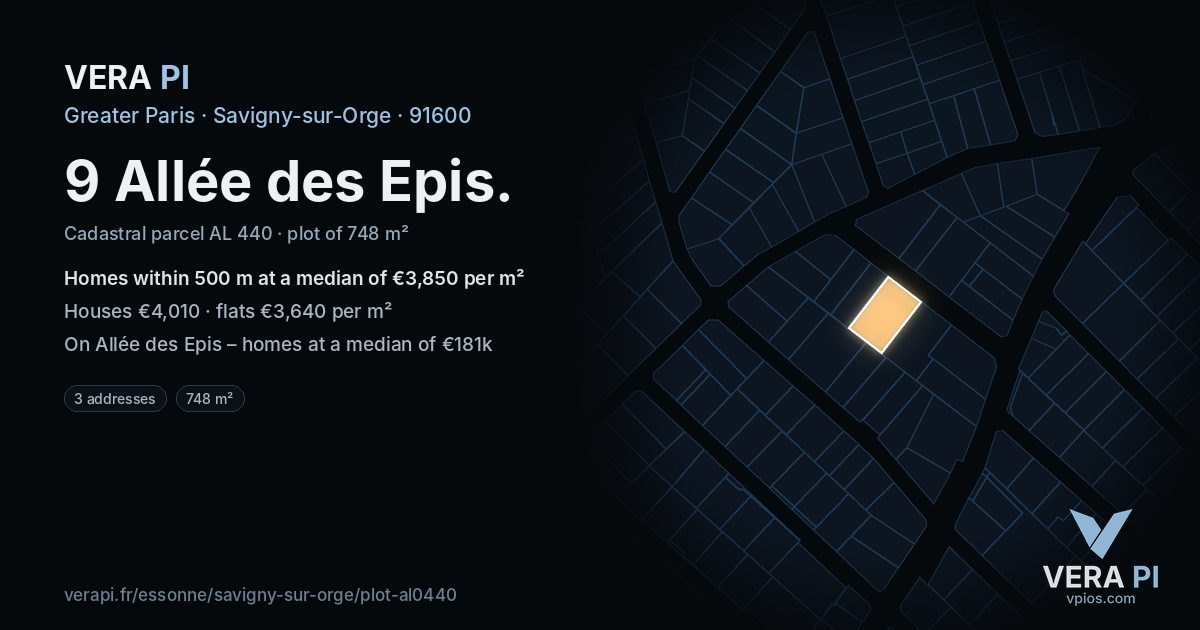 9 Allée des Epis, Savigny-sur-Orge at night – the plot lit, the parcels around coloured by the prices near them