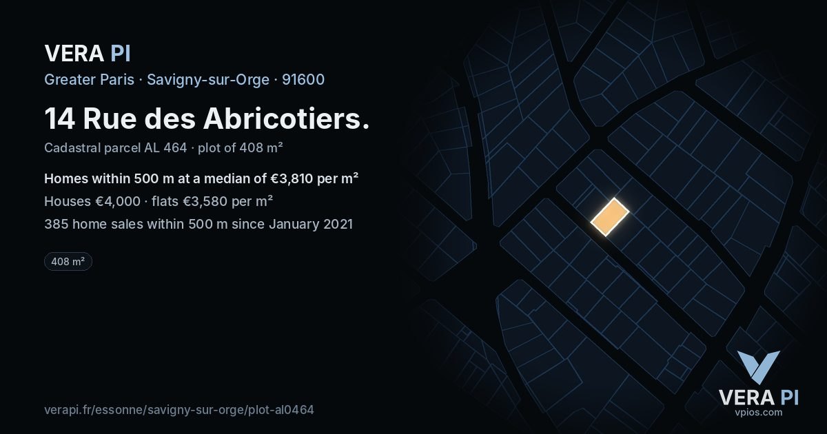 14 Rue des Abricotiers, Savigny-sur-Orge at night – the plot lit, the parcels around coloured by the prices near them