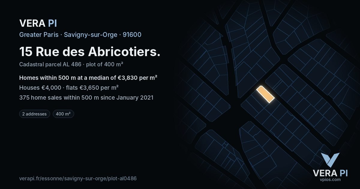 15 Rue des Abricotiers, Savigny-sur-Orge at night – the plot lit, the parcels around coloured by the prices near them