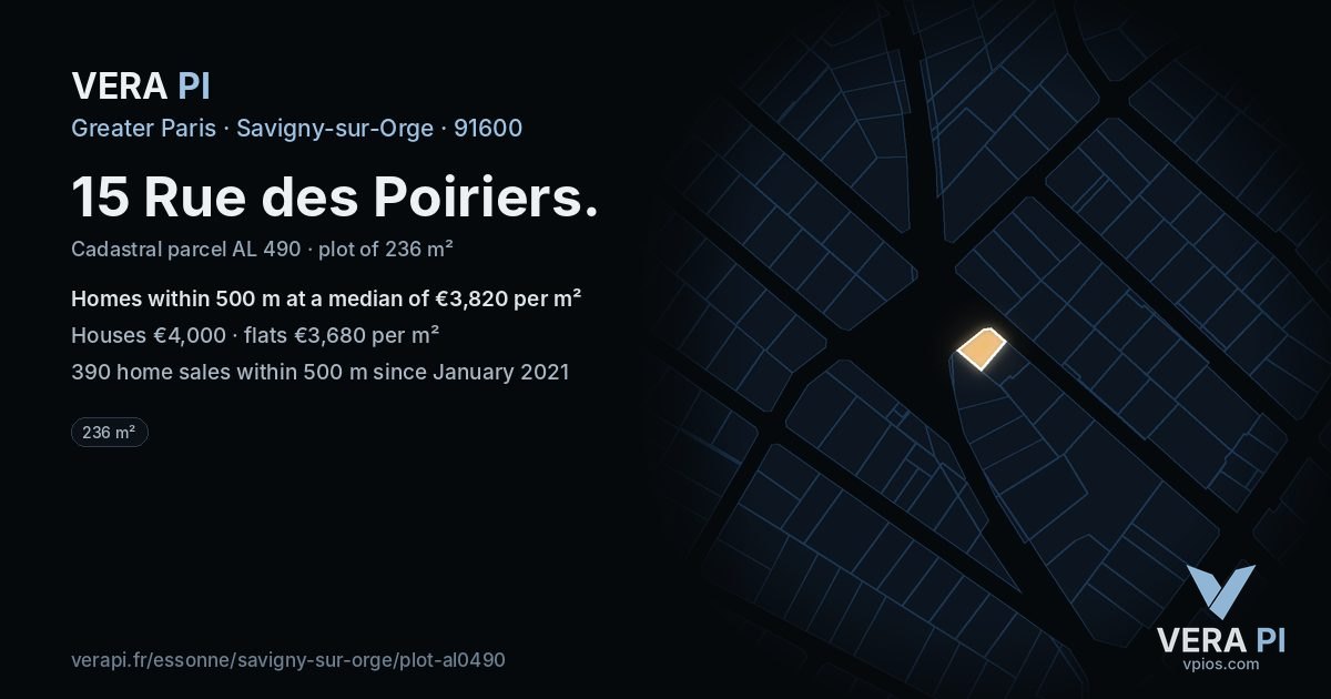 15 Rue des Poiriers, Savigny-sur-Orge at night – the plot lit, the parcels around coloured by the prices near them