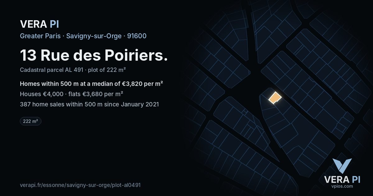 13 Rue des Poiriers, Savigny-sur-Orge at night – the plot lit, the parcels around coloured by the prices near them