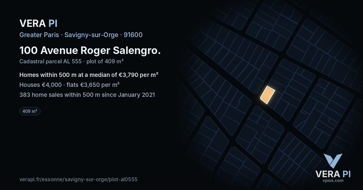 100 Avenue Roger Salengro, Savigny-sur-Orge at night – the plot lit, the parcels around coloured by the prices near them