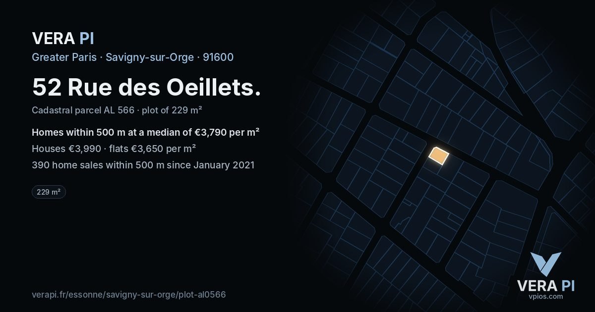 52 Rue des Oeillets, Savigny-sur-Orge at night – the plot lit, the parcels around coloured by the prices near them