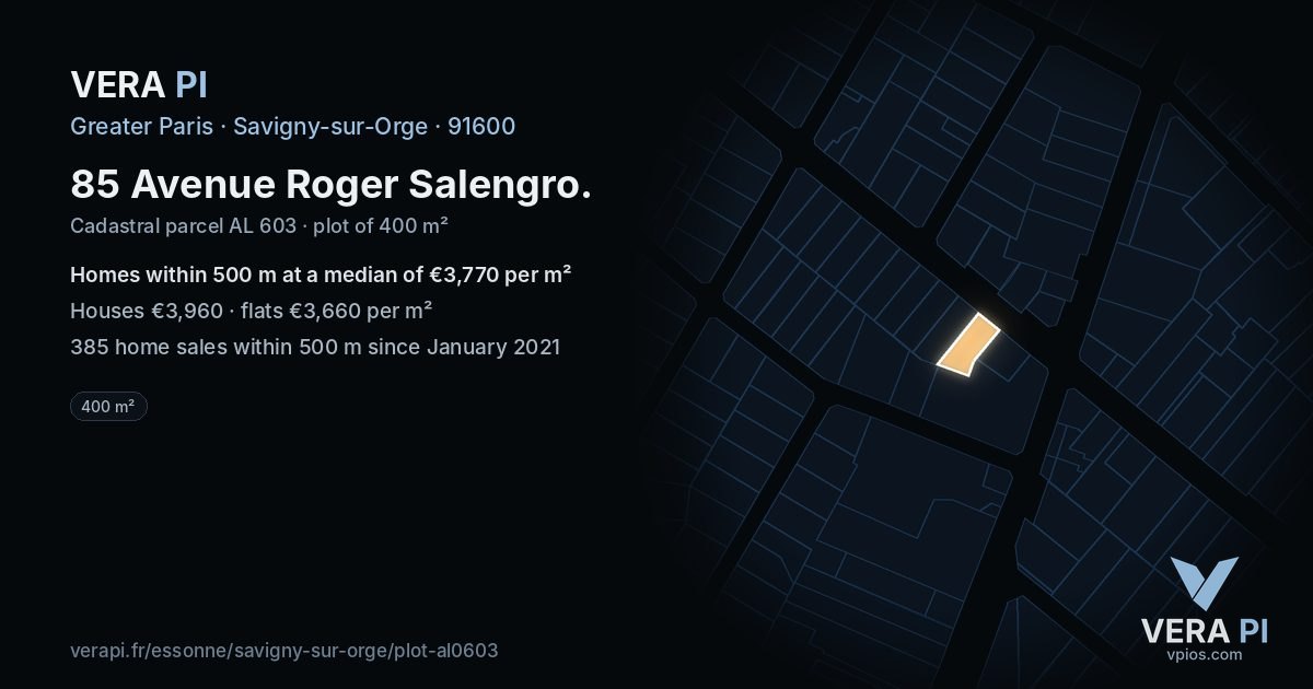 85 Avenue Roger Salengro, Savigny-sur-Orge at night – the plot lit, the parcels around coloured by the prices near them