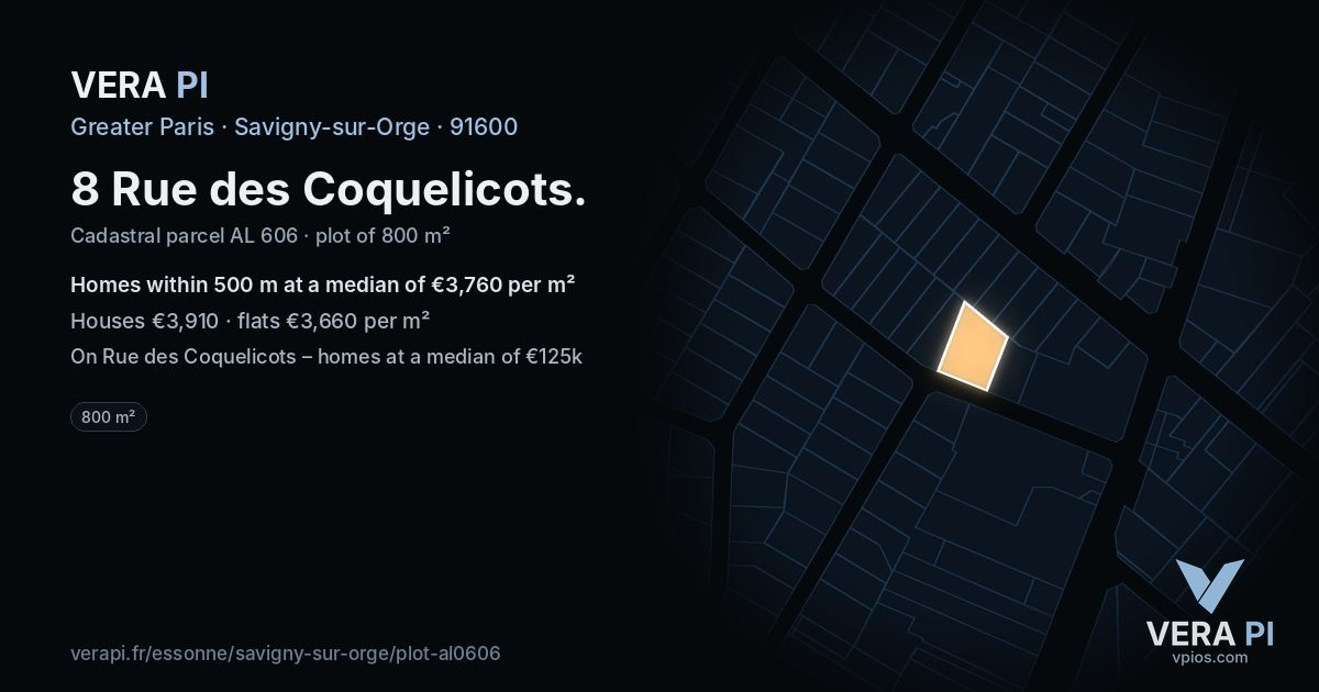 8 Rue des Coquelicots, Savigny-sur-Orge at night – the plot lit, the parcels around coloured by the prices near them