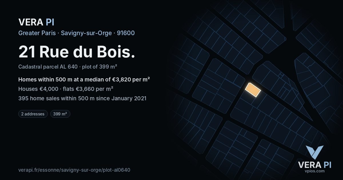 21 Rue du Bois, Savigny-sur-Orge at night – the plot lit, the parcels around coloured by the prices near them