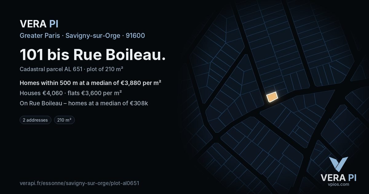 101 bis Rue Boileau, Savigny-sur-Orge at night – the plot lit, the parcels around coloured by the prices near them