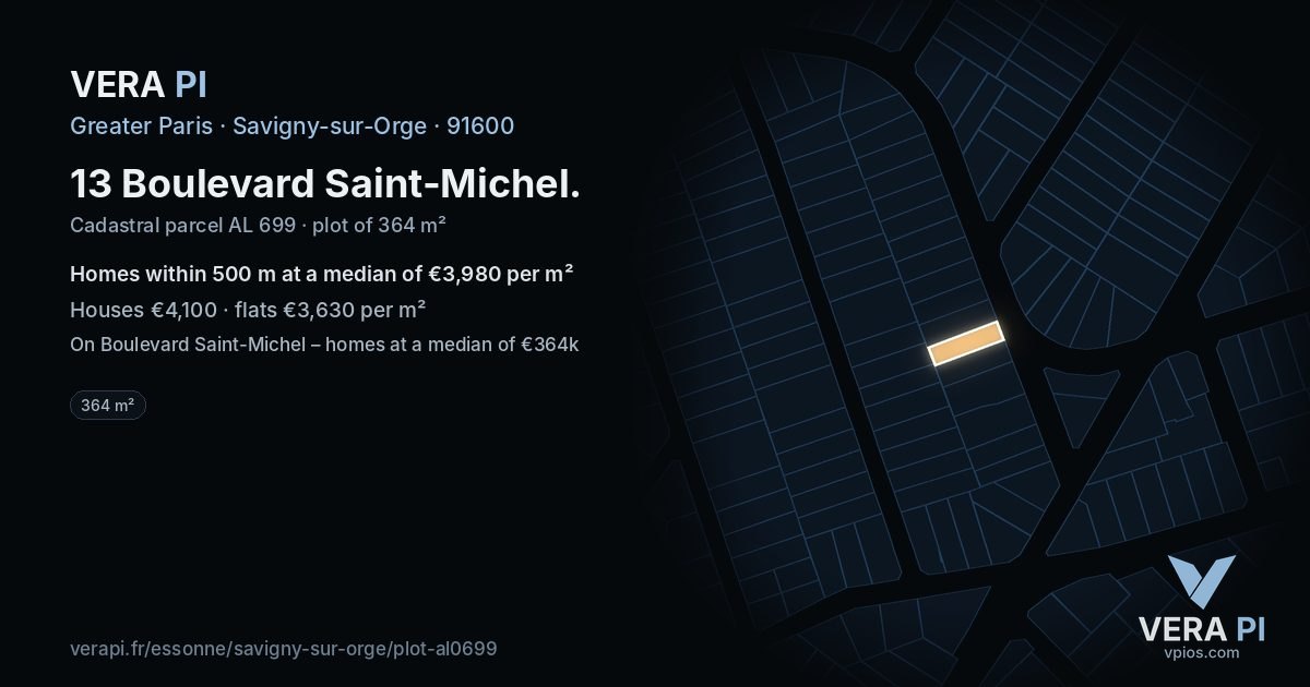 13 Boulevard Saint-Michel, Savigny-sur-Orge at night – the plot lit, the parcels around coloured by the prices near them