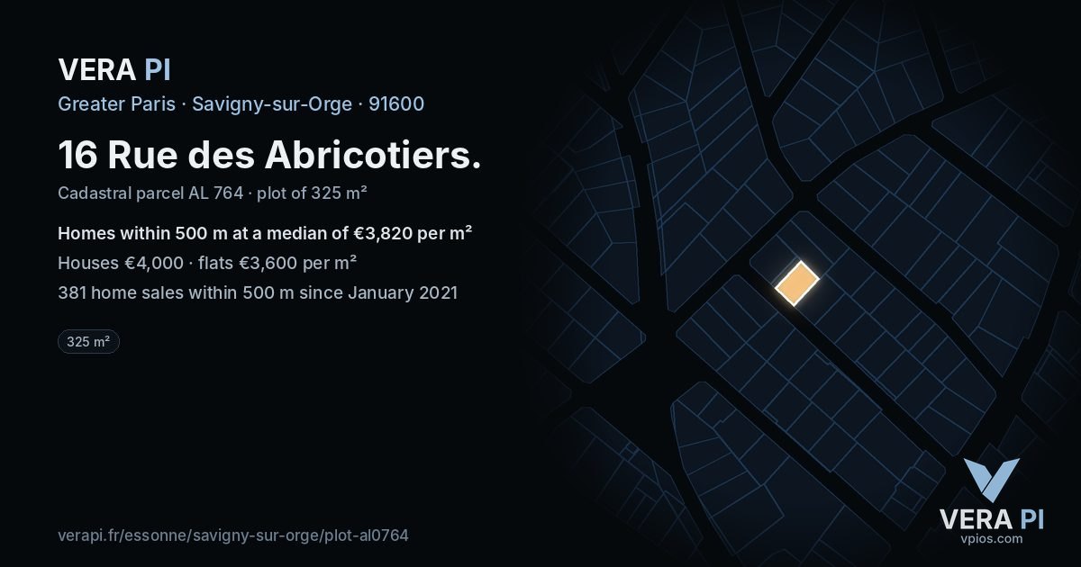 16 Rue des Abricotiers, Savigny-sur-Orge at night – the plot lit, the parcels around coloured by the prices near them
